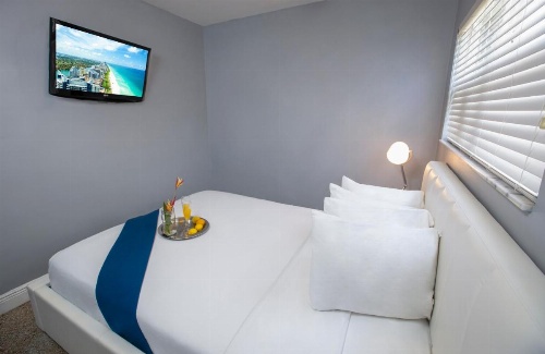 Hollywood Beach Suites and Hotel image 12